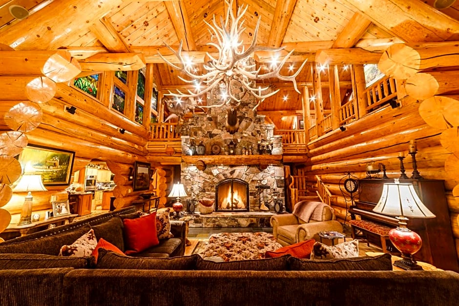 Coyote Bluff Estate