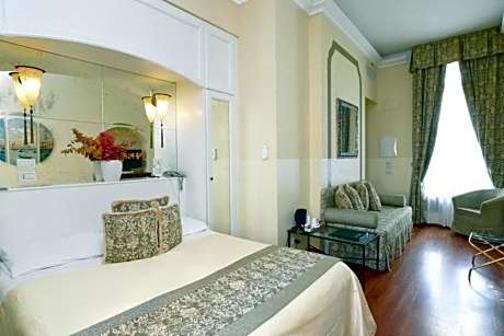 Double or Twin Room with Canal View