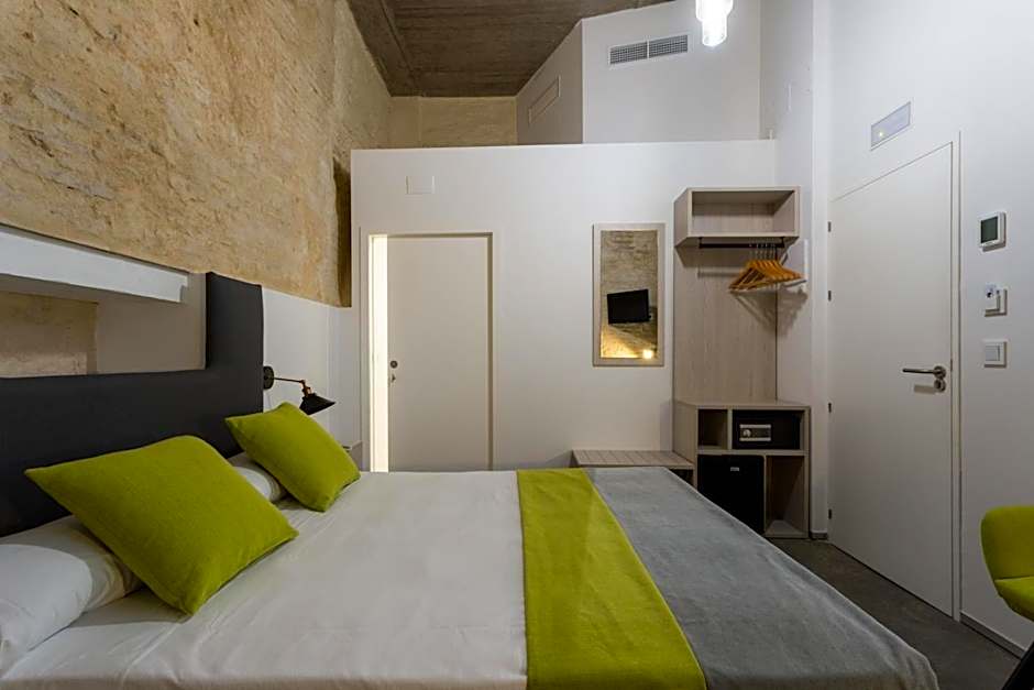 La Puerta de Palacio - Adults Only