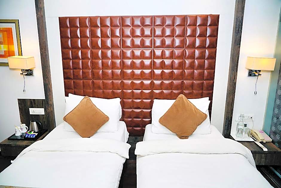 Regenta Central Hotel & Convention Centre Nagpur
