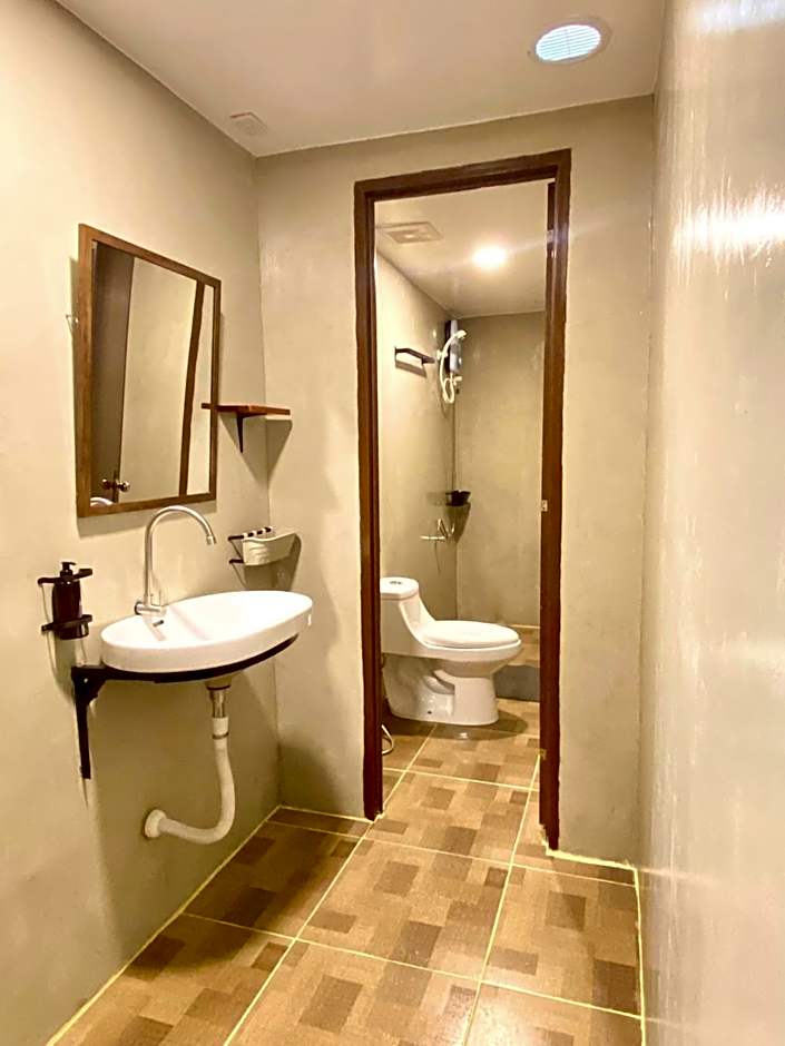 Laguno Hostel and Guest House