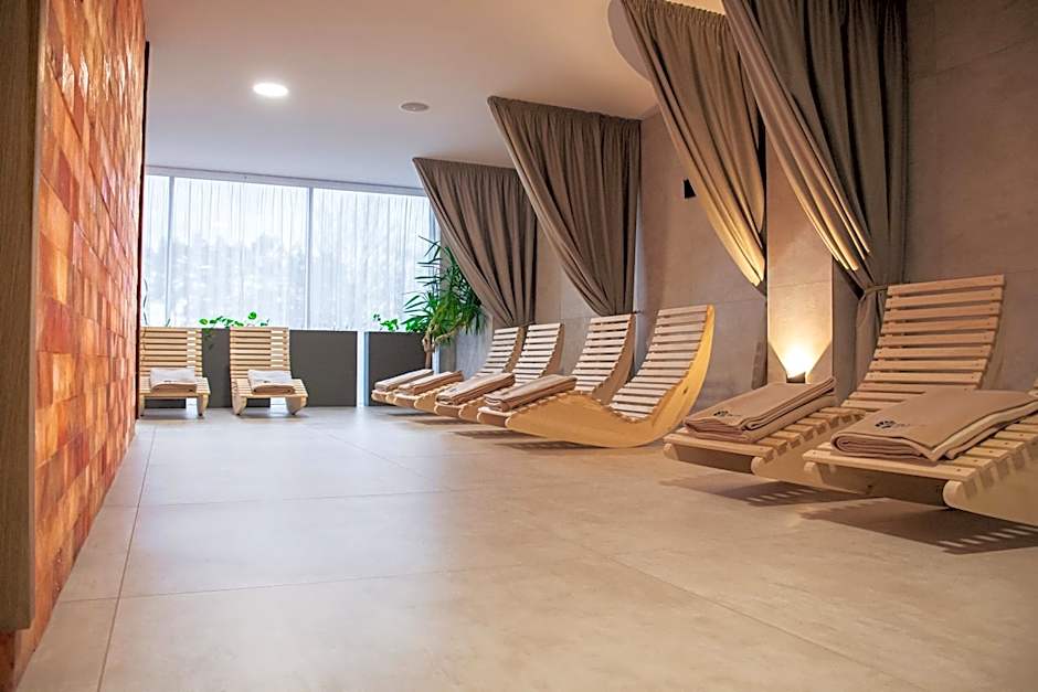 RM Hotel Wellness & Congress