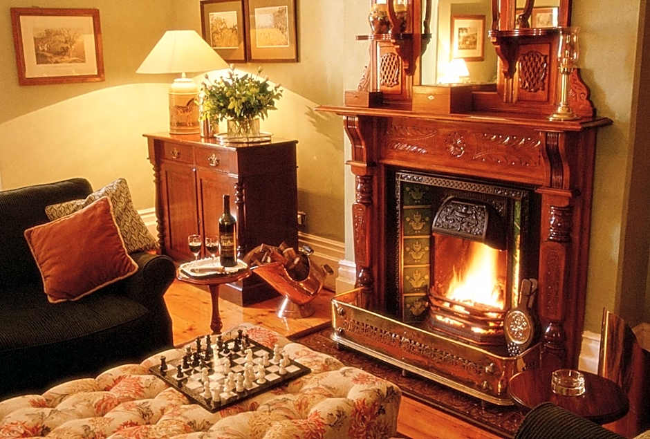 Hacklewood Hill Country House