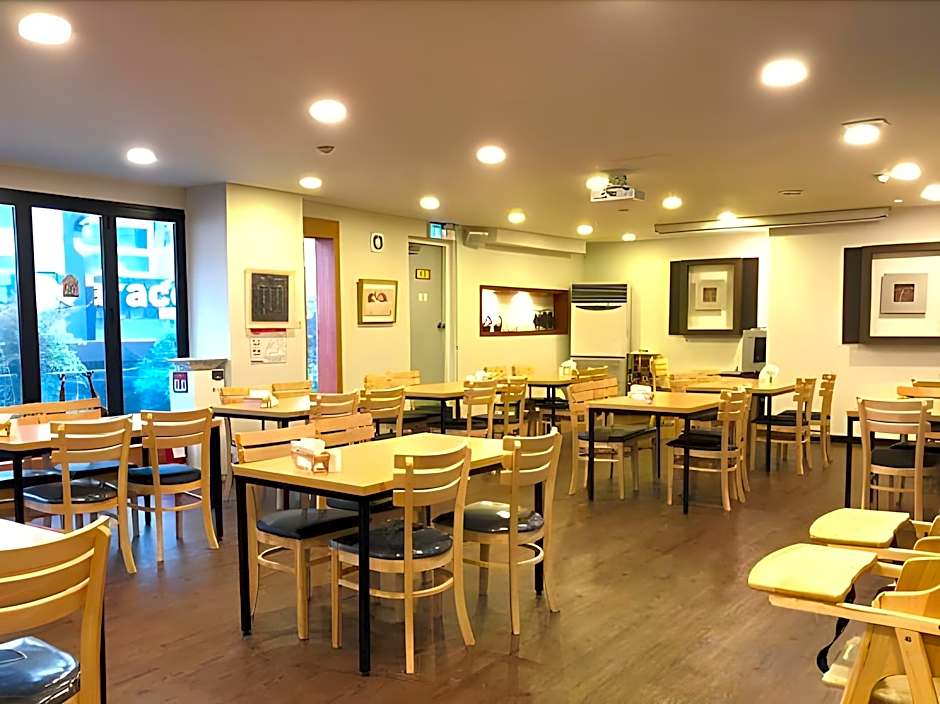 Tourist Hotel Jeonju