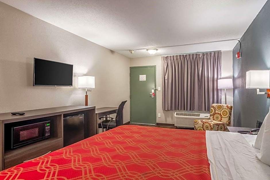 Econo Lodge East Ridge
