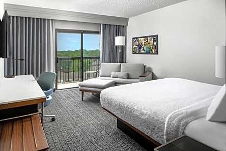 Guest room, 1 King, Balcony