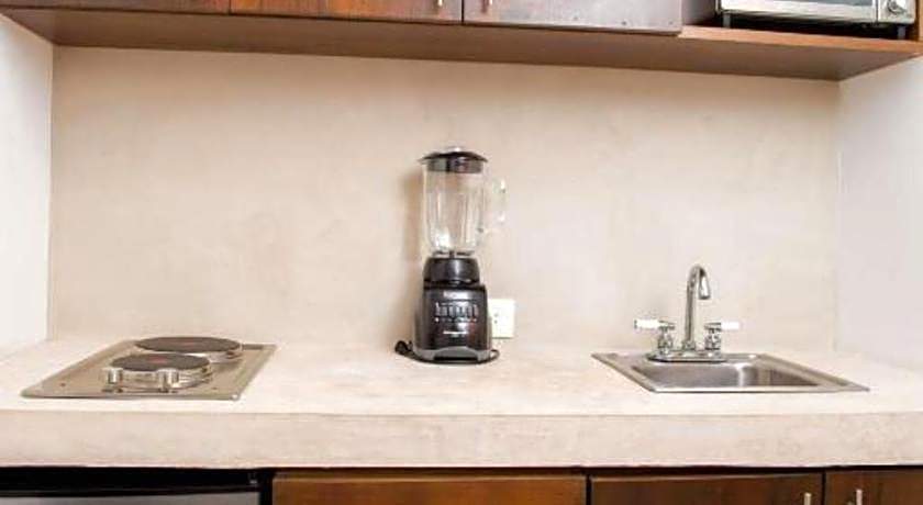 Lagoon Boutique Hotel