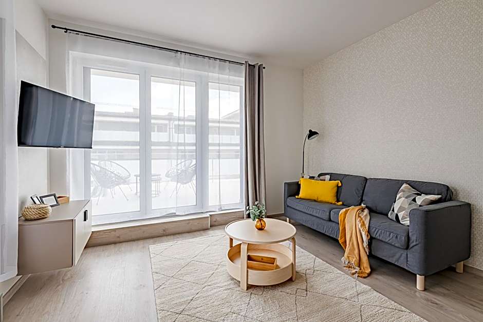 WestSide Garden Apartments by FirstHost