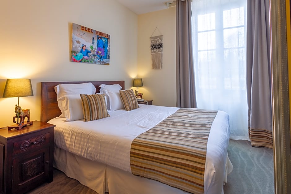 Hotel & Spa du Domaine des Thomeaux, The Originals Relais (Relais du Silence)