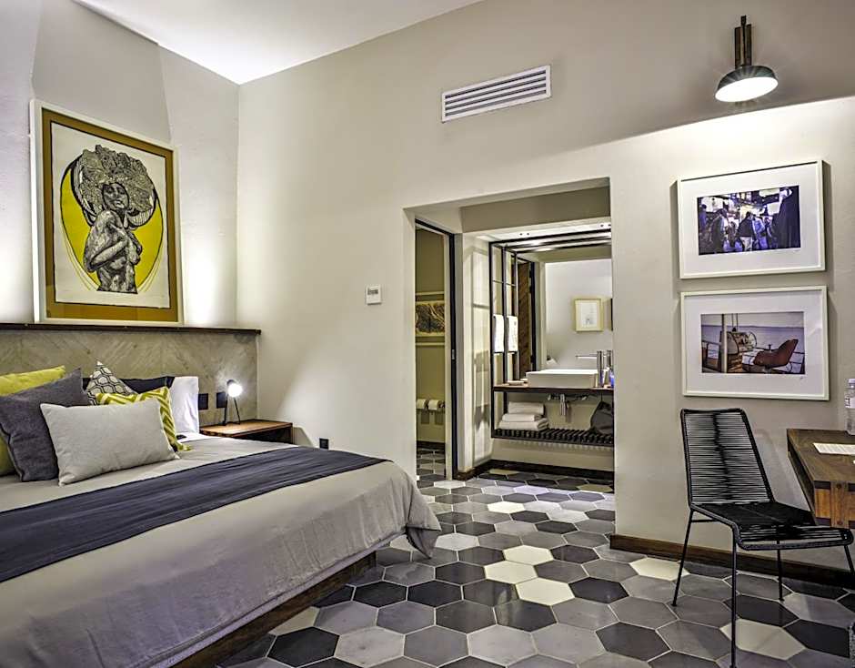Hotel Criol