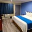 Travelodge by Wyndham Clearlake