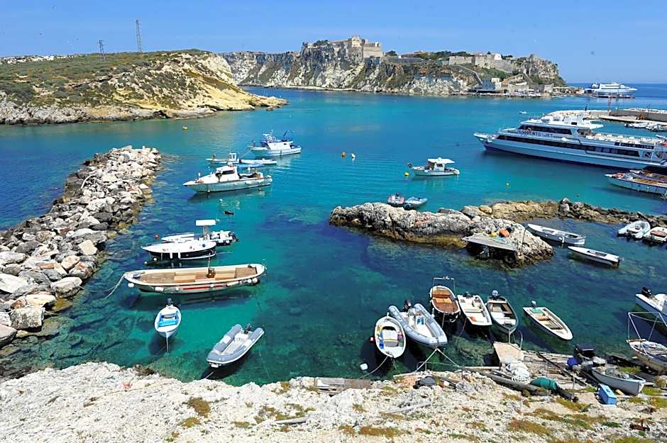 B&B Una Rotonda sul mare