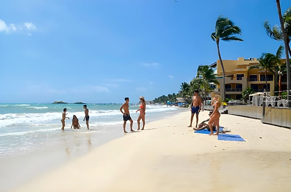 Siesta Fiesta Hotel Adults Only - 5th Avenue
