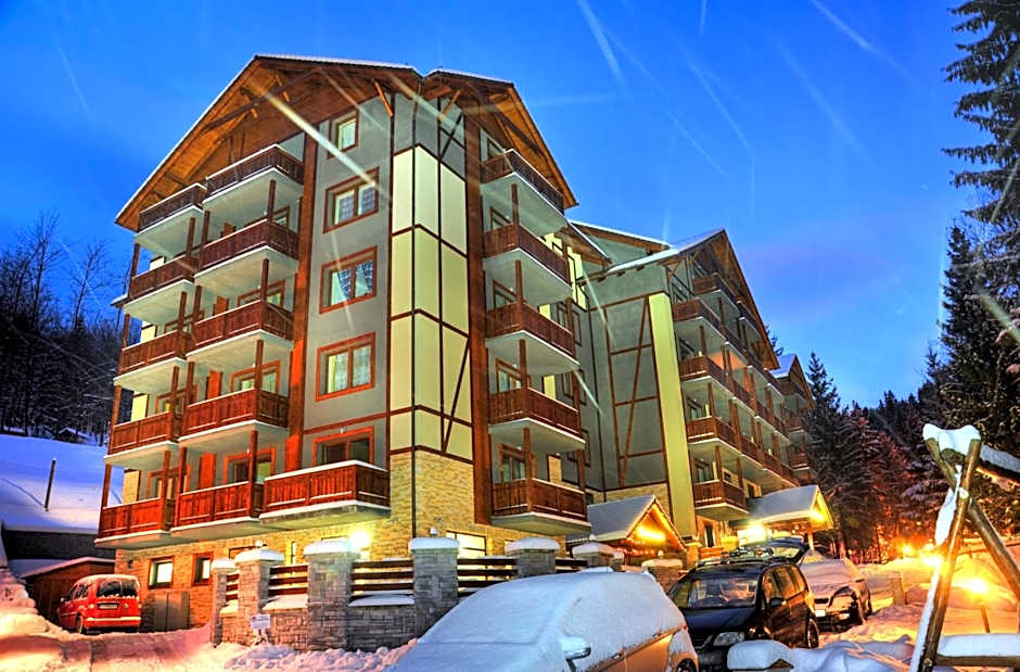 Fatrapark 2 Apartments House