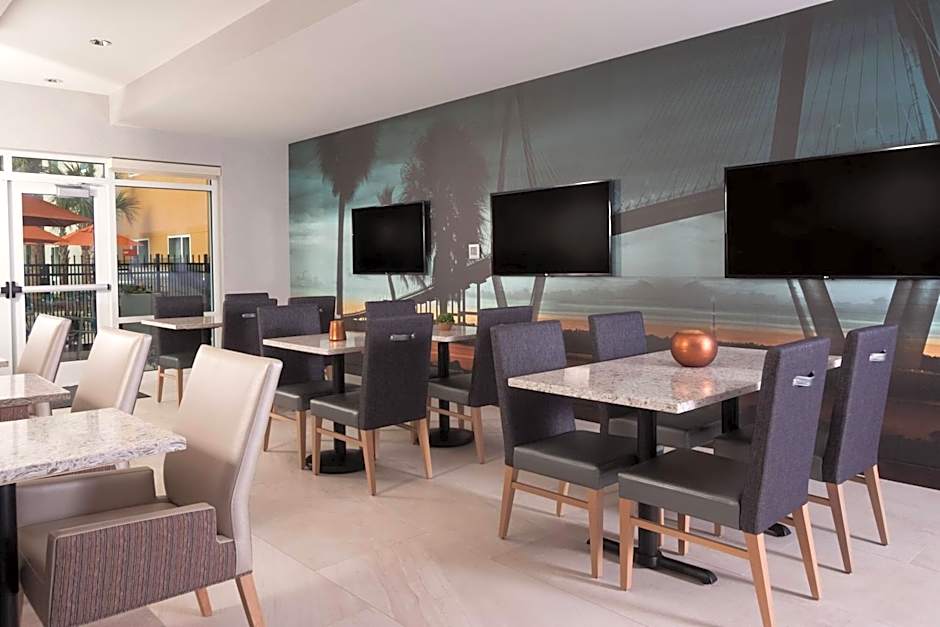 TownePlace Suites by Marriott Charleston Airport/Convention Center