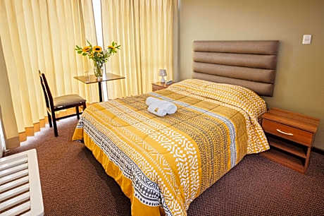 Hotel San Felipe Suites