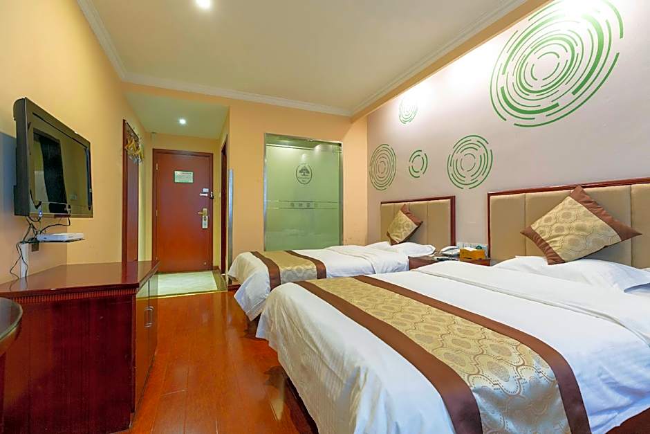 GreenTree Inn ZhenJiang Jurong New Bus Station Express Hotel