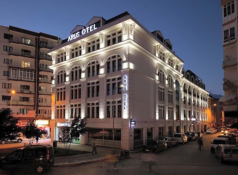 Arus Hotel