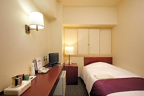 Single Room - Non-Smoking