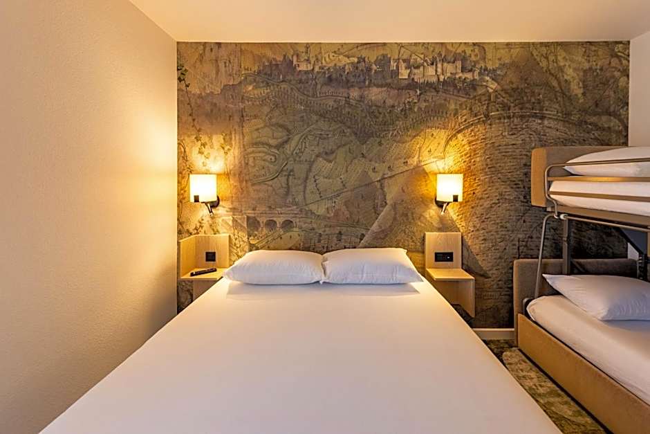 Hôtel Pont Rouge , Carcassonne