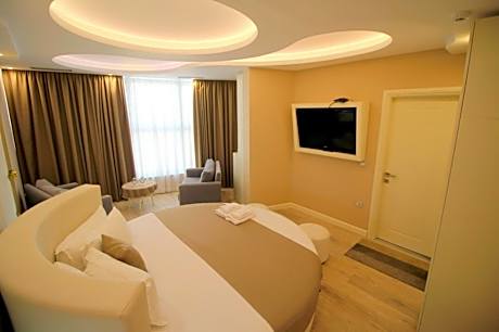 Executive Suite with Sea View