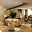 Crystal Plaza Al Majaz Hotel
