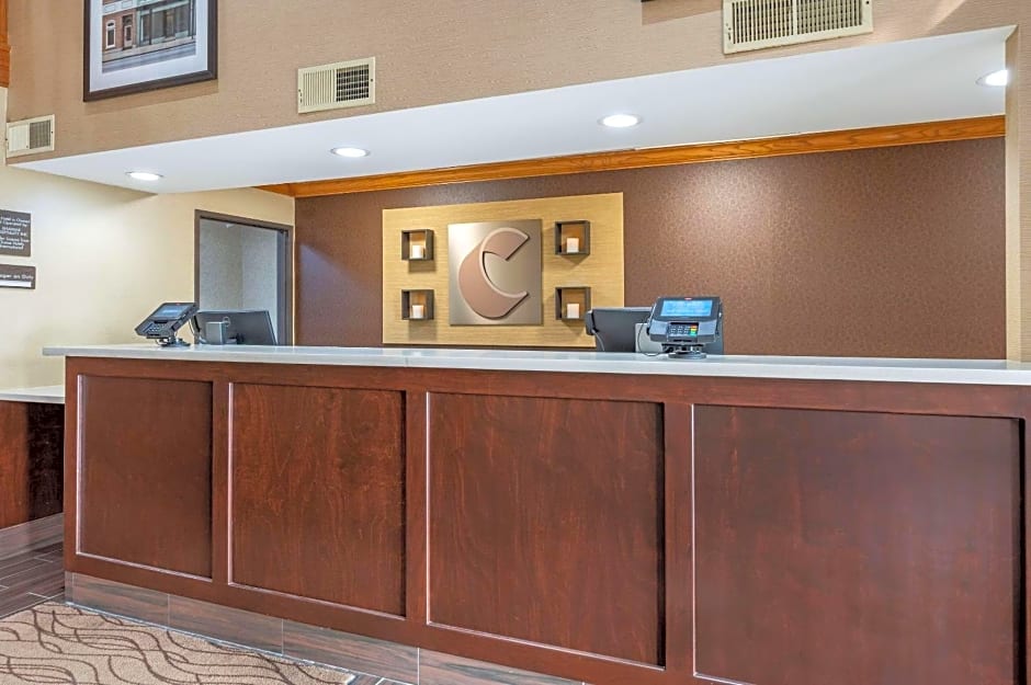 Comfort Inn & Suites Napoleon