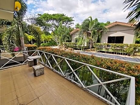 Long Lake Resort