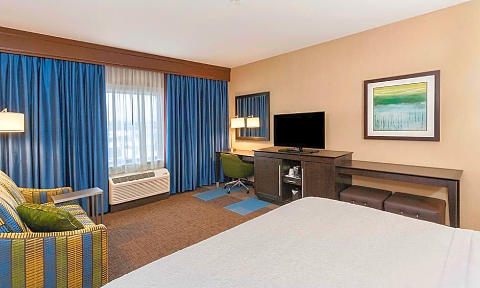 Hampton Inn By Hilton & Suites Duluth North/Mall Area, MN