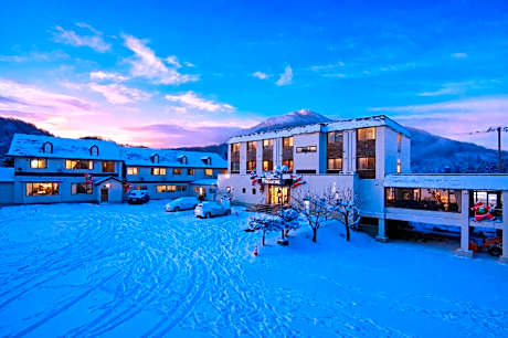 Hotel Sol at Lake Toya