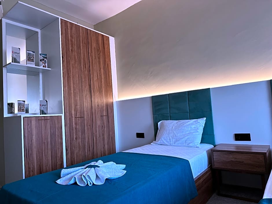 KANÇUL HOTEL TASTEPELER