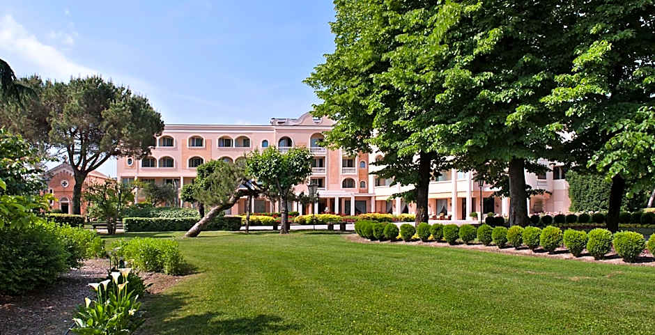 Hotel Terme Neroniane