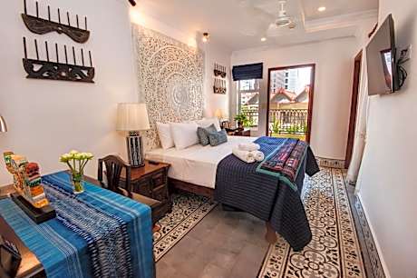 Queen Room with Balcony