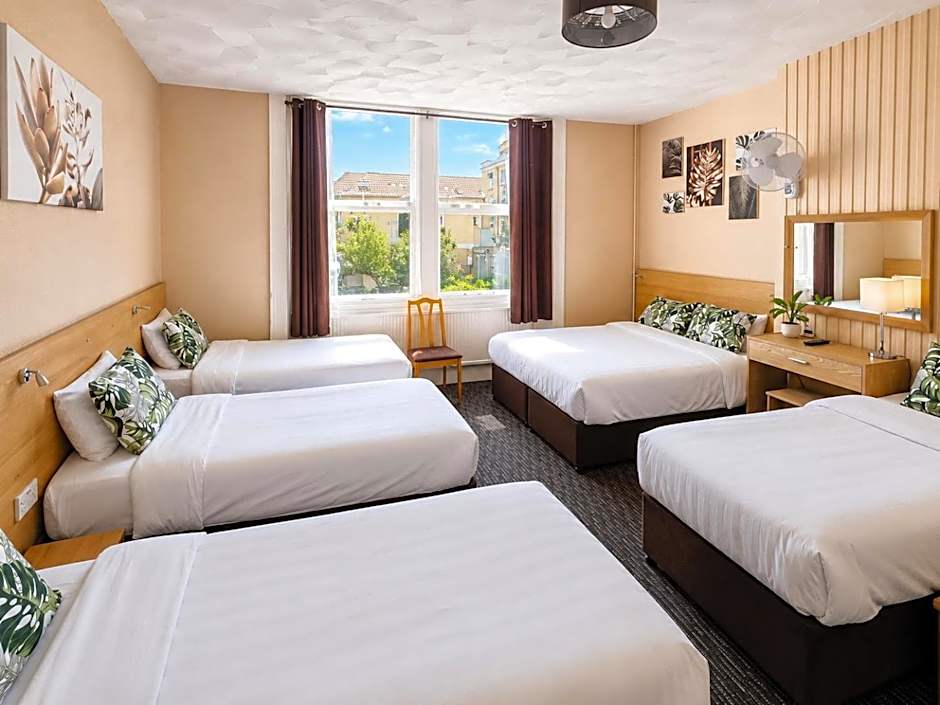 Tregonholme Hotel