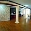 Red Roof Inn & Suites Houston - Hobby Airport