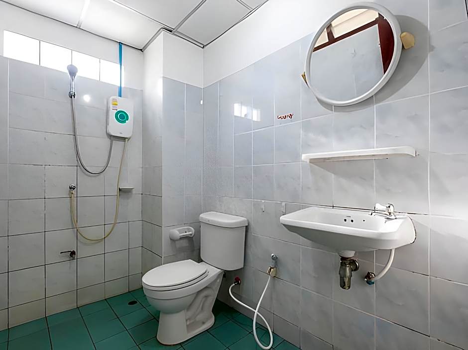 Soi 5 Apartment