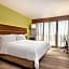 Holiday Inn Express & Suites Santa Ana - Orange County