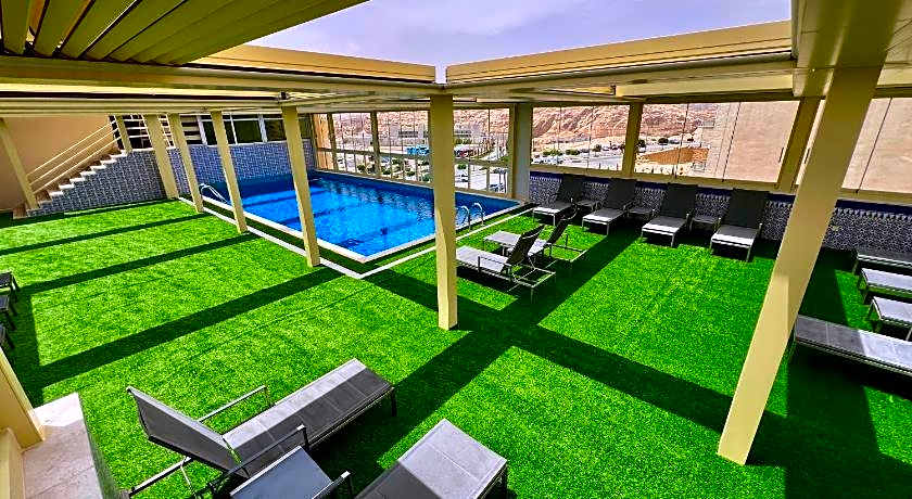 Petra Moon Hotel