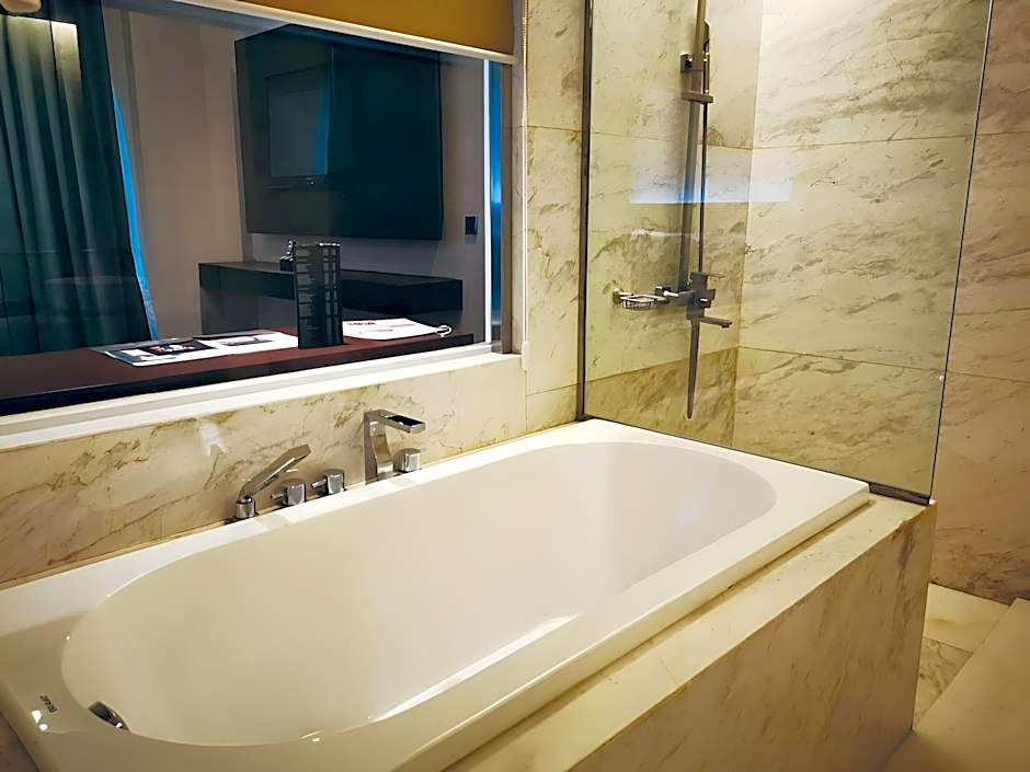 The Oriental Hotel Legazpi