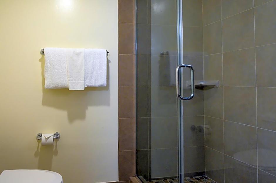 Airtel Plaza Hotel