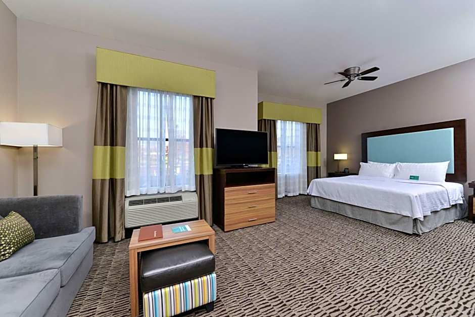 Homewood Suites By Hilton Cincinnati/Mason