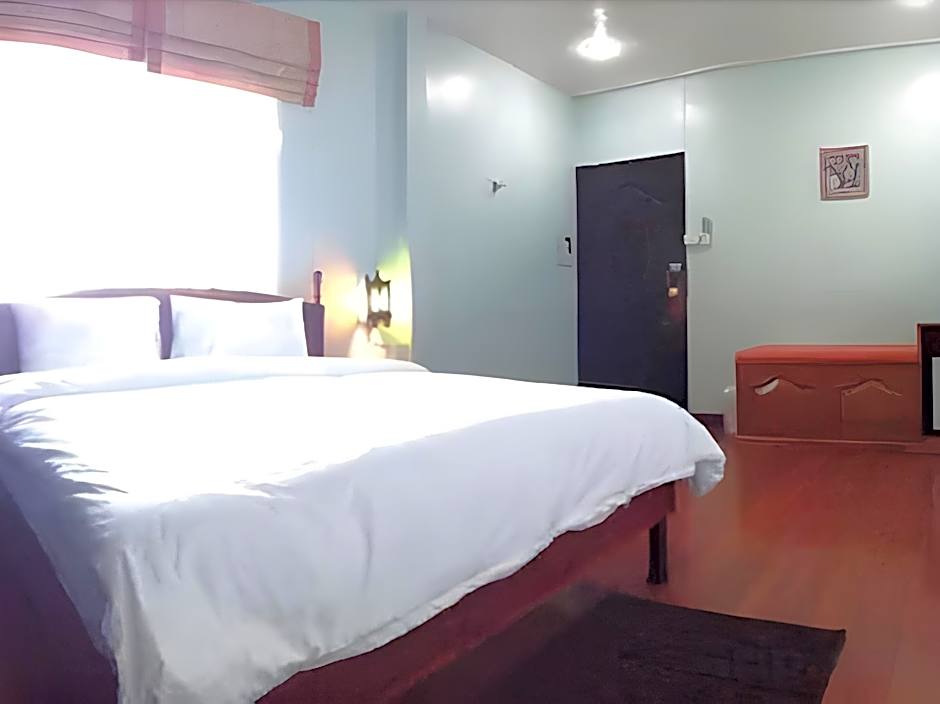 Issara House Bangkok