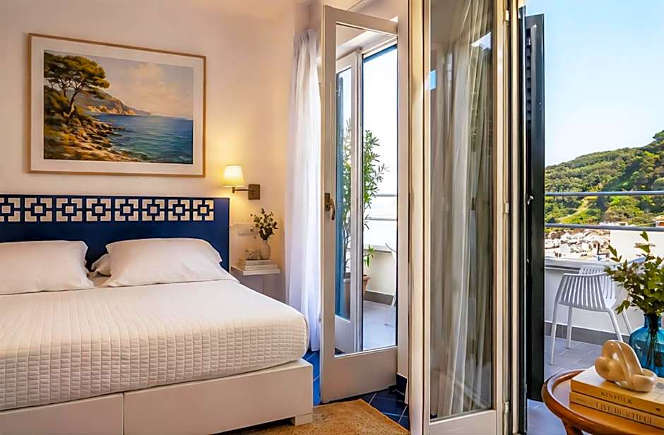 Hotel Baia Di Puolo