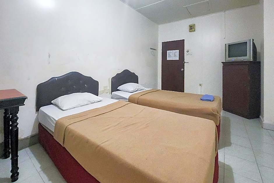 Hotel Tanjung Pinang Jaya RedPartner