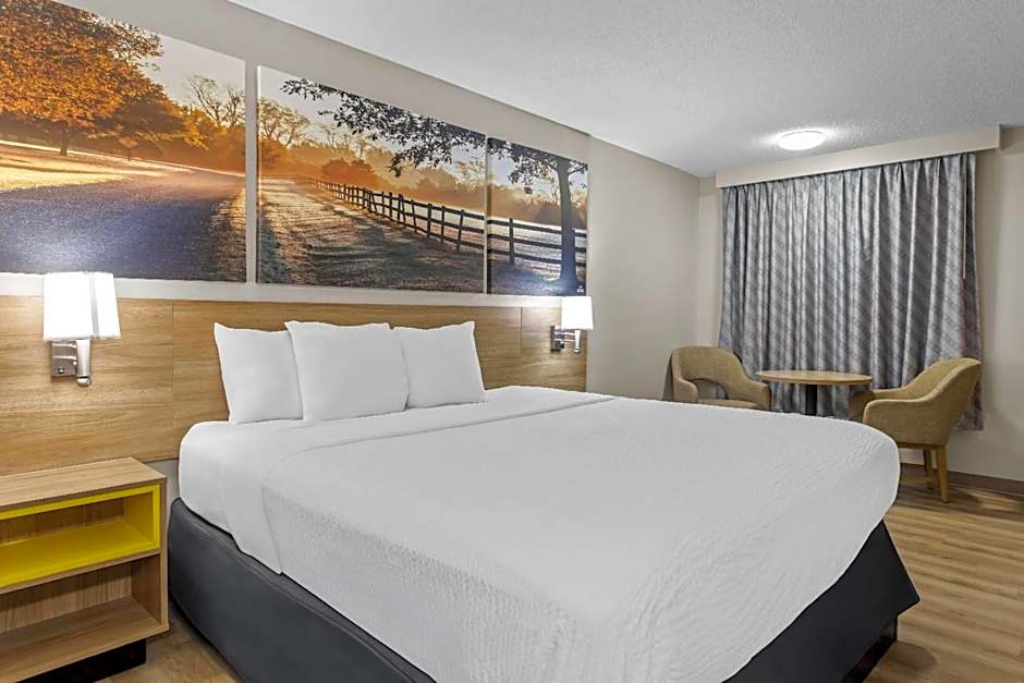 Days Inn by Wyndham Valdosta I-75