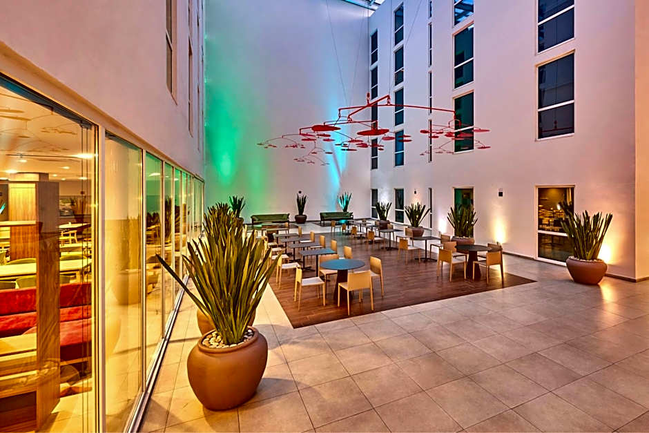 City Express Plus by Marriott Ciudad de México Insurgentes Sur