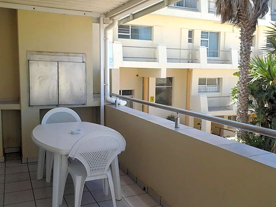 Seashells Holiday Apartments and Conference Centre