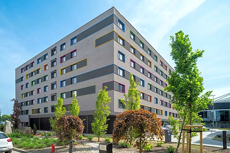NextDoor Apartments