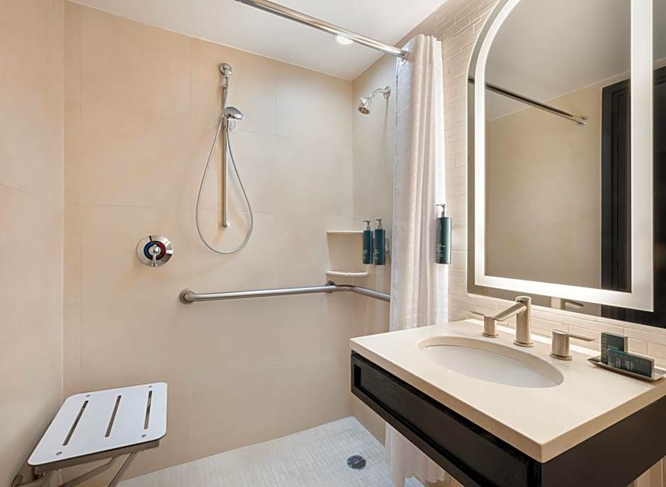 Hilton New York Fashion District