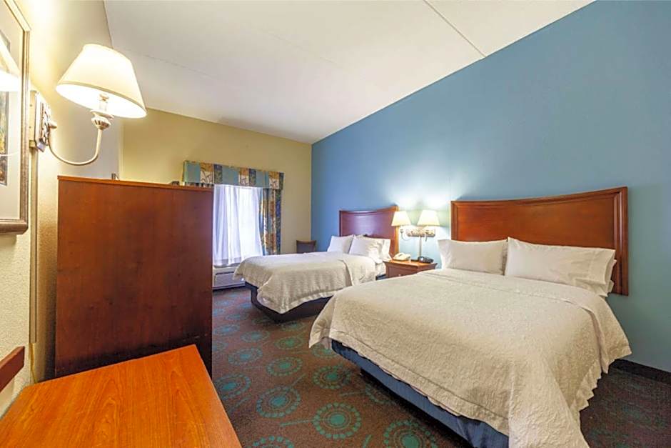Hampton Inn By Hilton Inwood, Wv